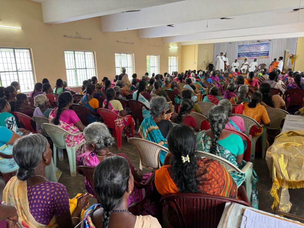 Welfare camp for single mothers in Ammapettai